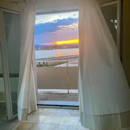Apartment Best View-stylish Penthouse With Communal Pool *